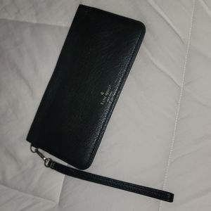 Kate spade wallet black with wristlet